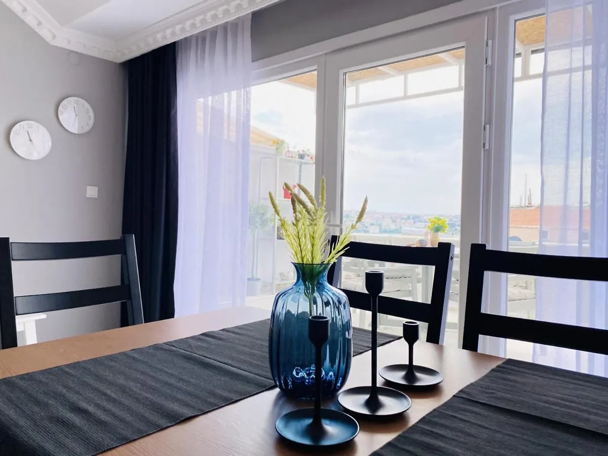 Charming Besiktas Flat With A Lovely Terrace Apartment Istanbul Turkey